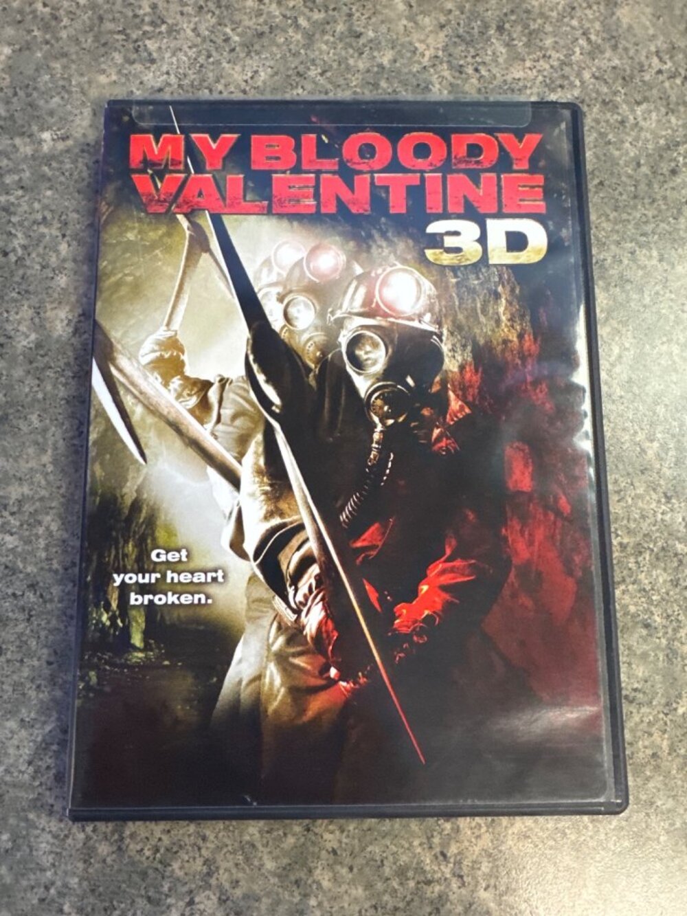 My Bloody Valentine 3D DVD With 4 Pairs Of Glasses Horror Movie Lionsgate 2009 R